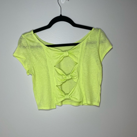 Top - Picture 2 of 2